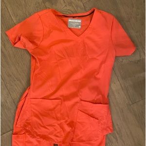 Sketchers scrub set!! Coral is the Actual color